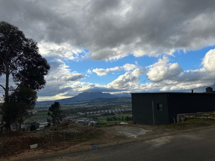 0 Bedroom Property for Sale in Mountainside Western Cape